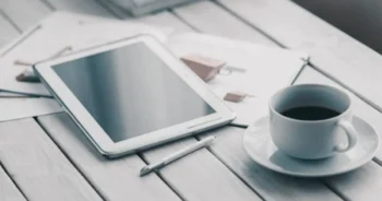 Minimalismo Digital: Uma Vida Mais Consciente e Equilibrada